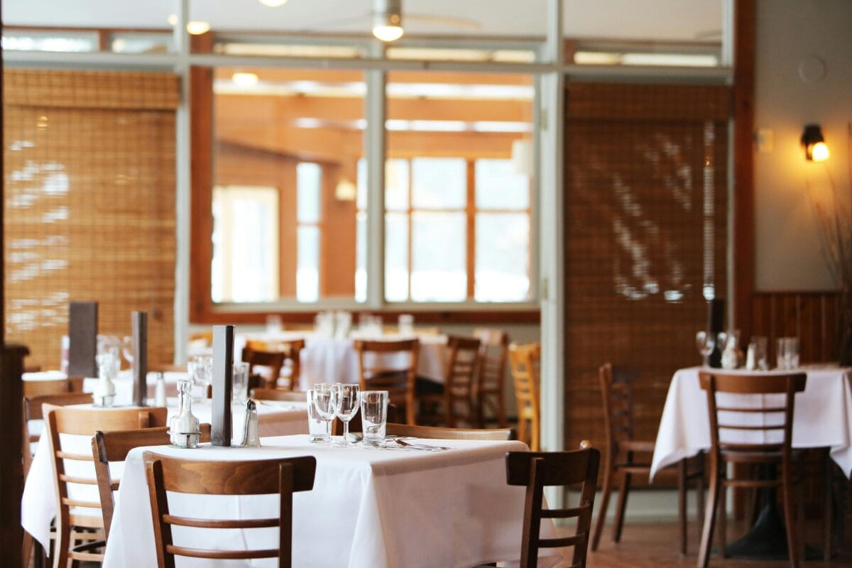Image of a restaurant dining area.