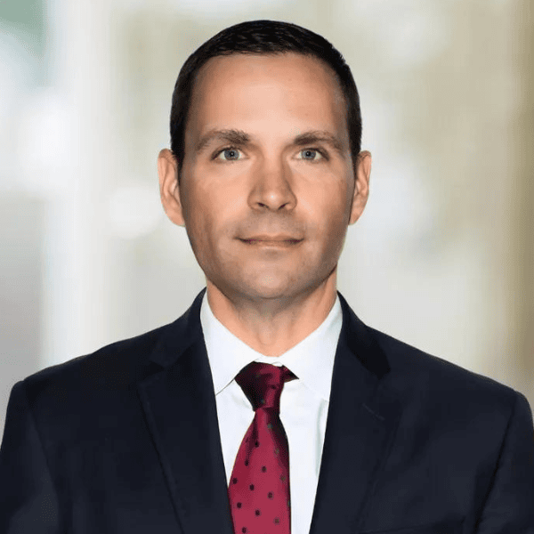 Headshot of Jonathan Vine